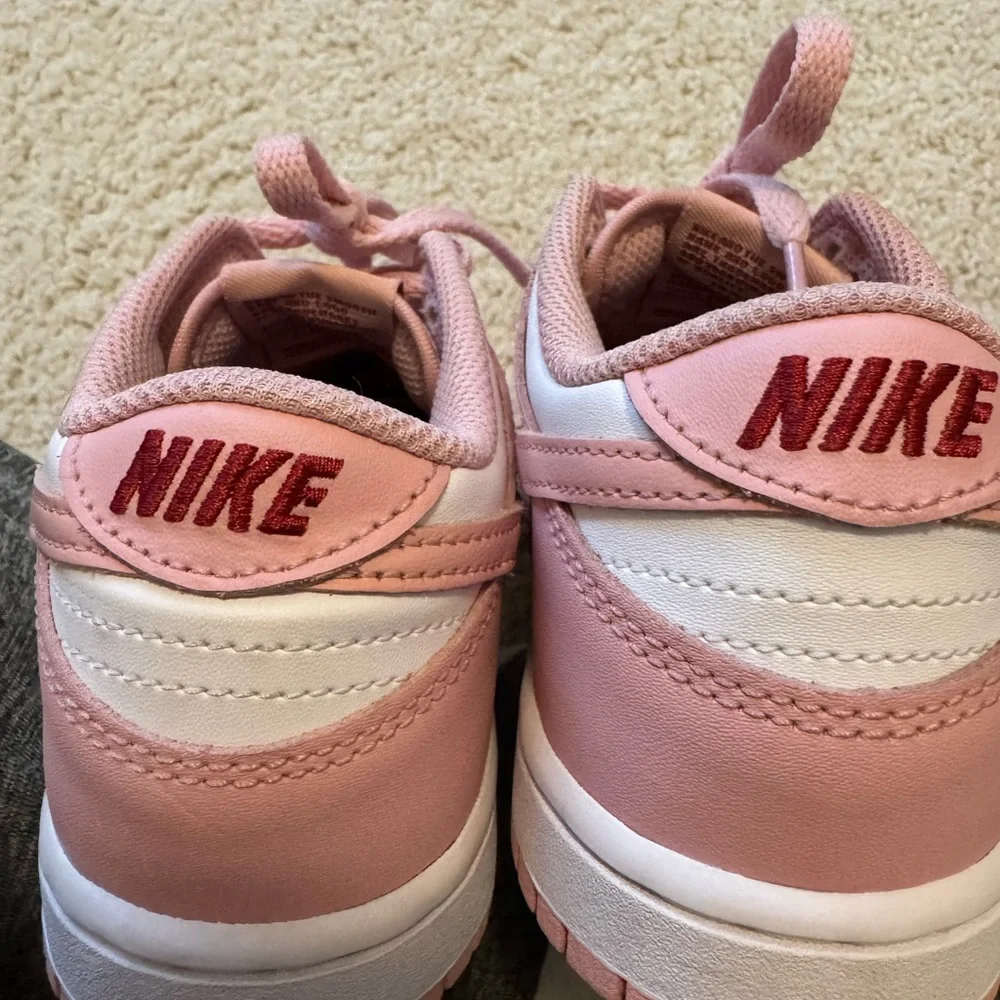 Nike Kids Dunk Low Pink and White Kids' Sneakers 2.5Y - Picture 3 of 5